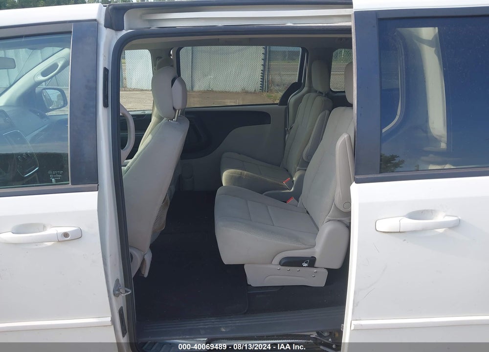 2013 DODGE GRAND CARAVAN VIN: 2C4RDGBG5DR554354