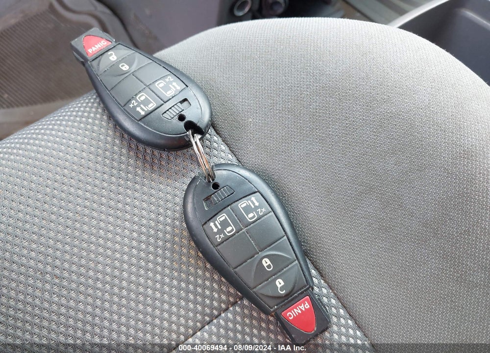 2008 DODGE GRAND CARAVAN SXT VIN: 1D8HN54P28B104435