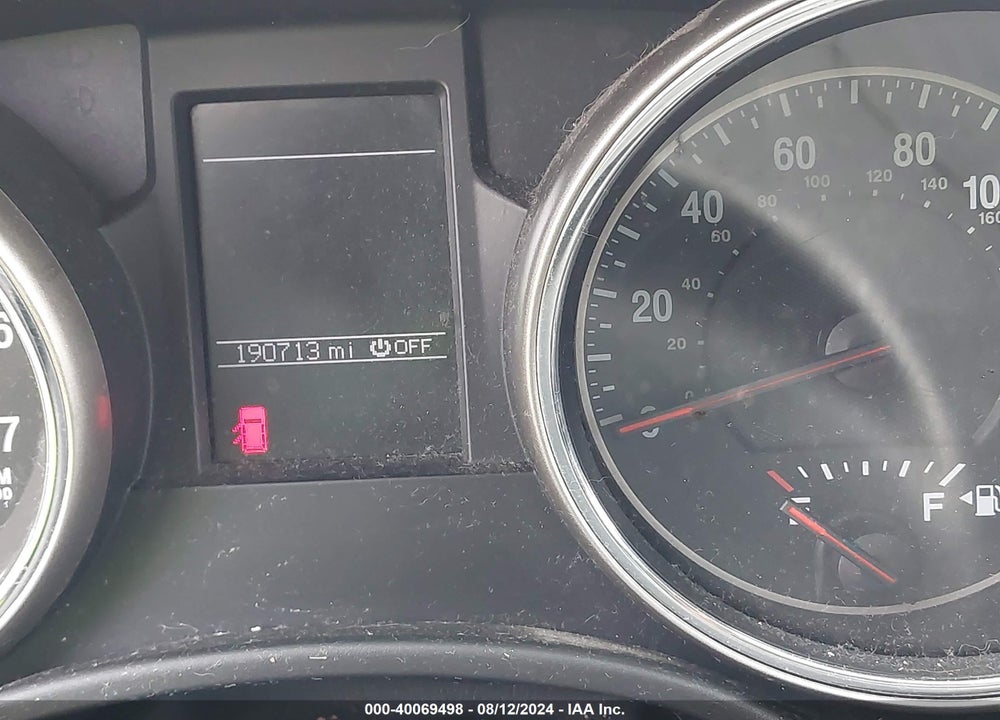 2013 JEEP GRAND CHEROKEE VIN: 1C4RJFAG9DC568786
