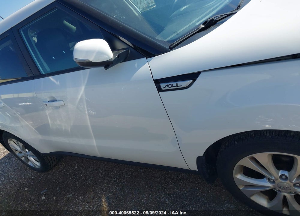 2016 KIA SOUL VIN: KNDJX3A52G7856381