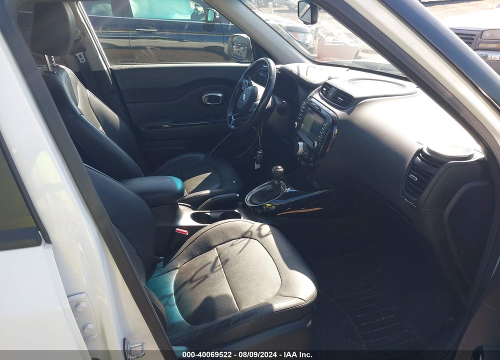 2016 KIA SOUL VIN: KNDJX3A52G7856381