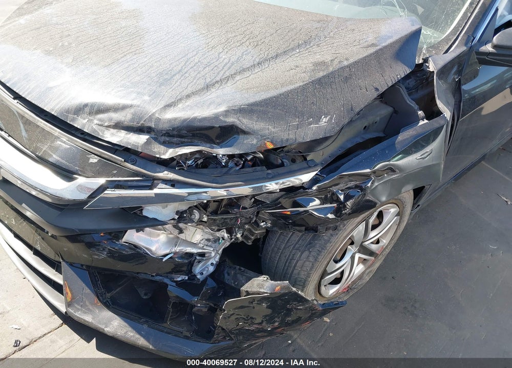 2018 HONDA CIVIC LX VIN: 2HGFC2F53JH535581