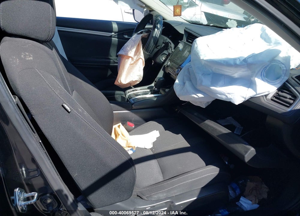 2018 HONDA CIVIC LX VIN: 2HGFC2F53JH535581