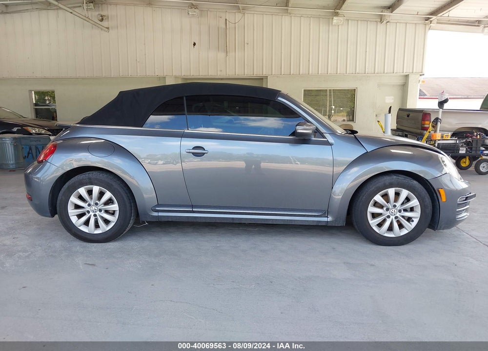 2018 VOLKSWAGEN BEETLE 2.0T COAST/2.0T S/2.0T SE VIN: 3VW5DAAT9JM515373
