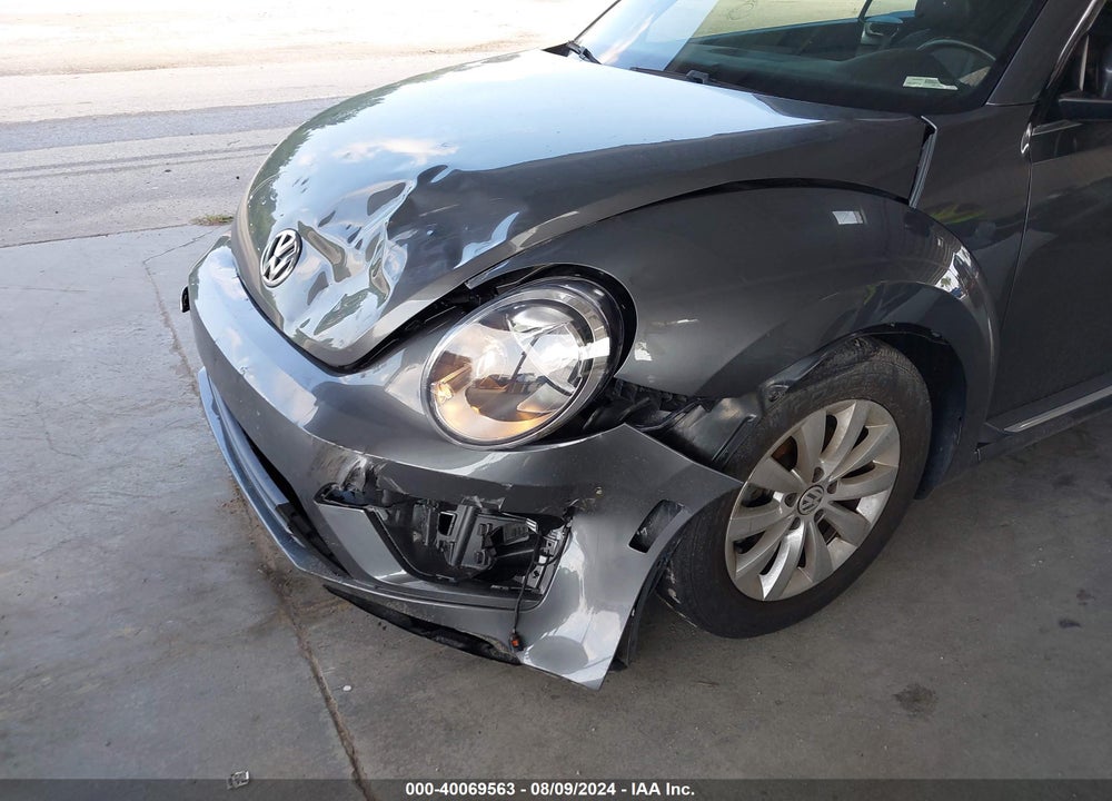 2018 VOLKSWAGEN BEETLE 2.0T COAST/2.0T S/2.0T SE VIN: 3VW5DAAT9JM515373