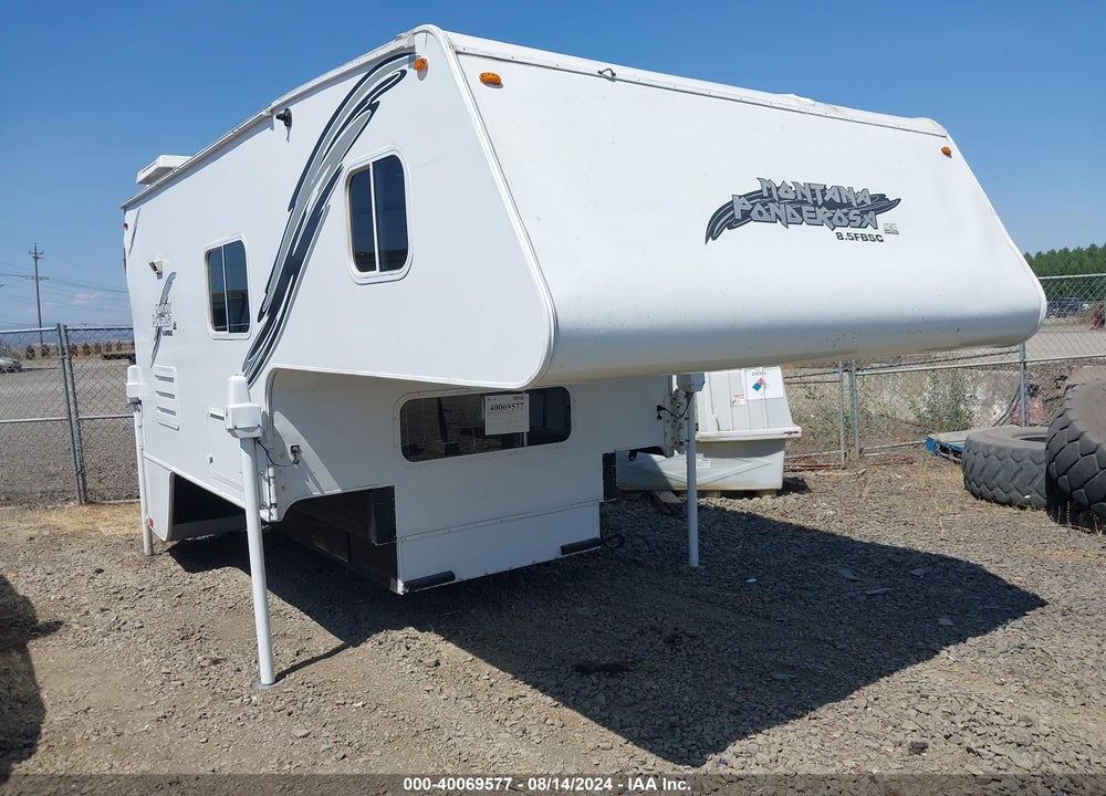 2008 MONTANA S&S  PONDEROSA VIN: 859371