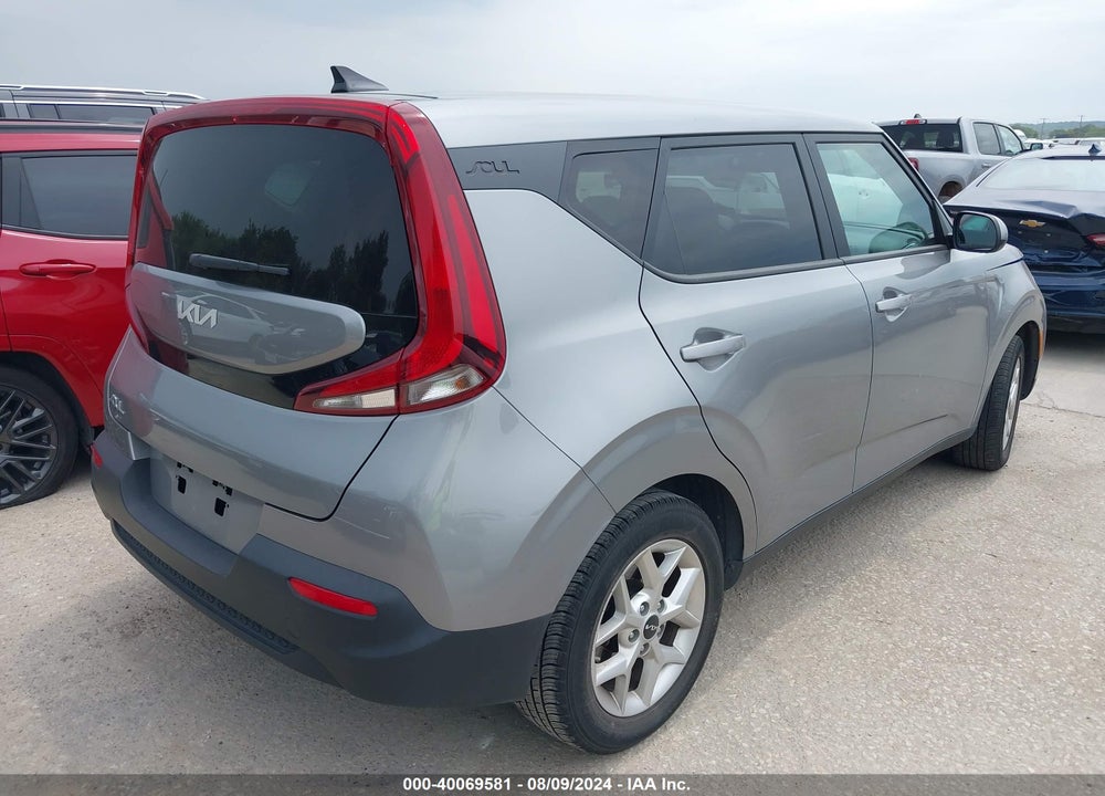 2022 KIA SOUL LX VIN: KNDJ23AU6N7809339