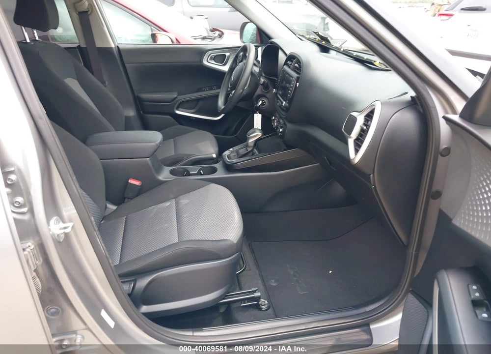 2022 KIA SOUL LX VIN: KNDJ23AU6N7809339