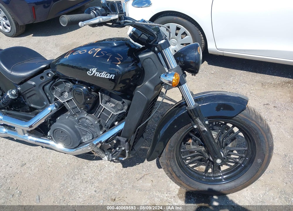 2021 INDIAN MOTORCYCLE CO. SCOUT SIXTY/ABS VIN: 56KMSA118M3168086