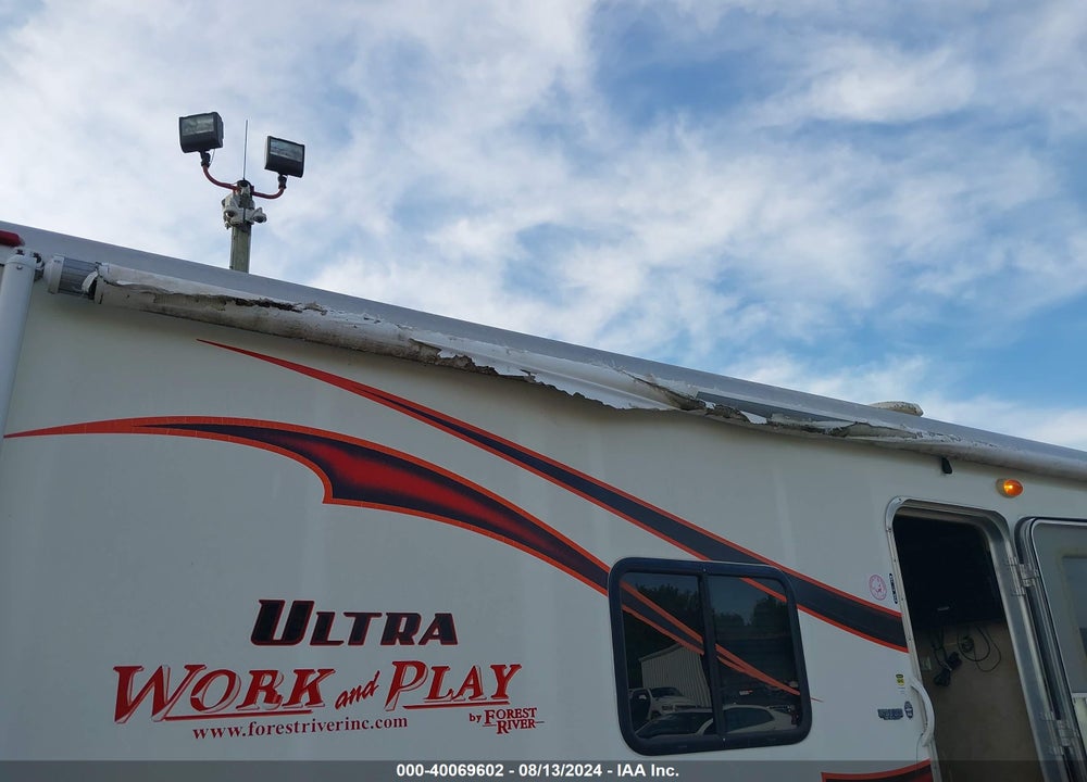 2011 FOREST RIVER OTHER VIN: 4X4TWPU22BB011468