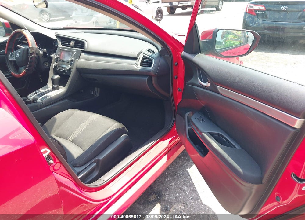 2018 HONDA CIVIC LX VIN: 2HGFC2F53JH510390