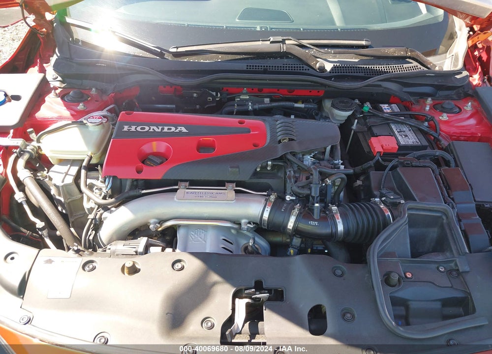 2018 HONDA CIVIC TYPE-R TOURING VIN: SHHFK8G75JU204588