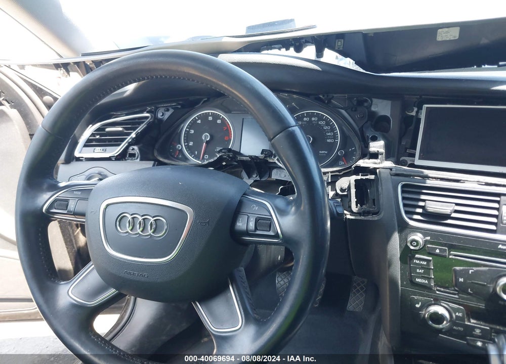 2015 AUDI A4 2.0T PREMIUM VIN: WAUAFAFL6FN021860