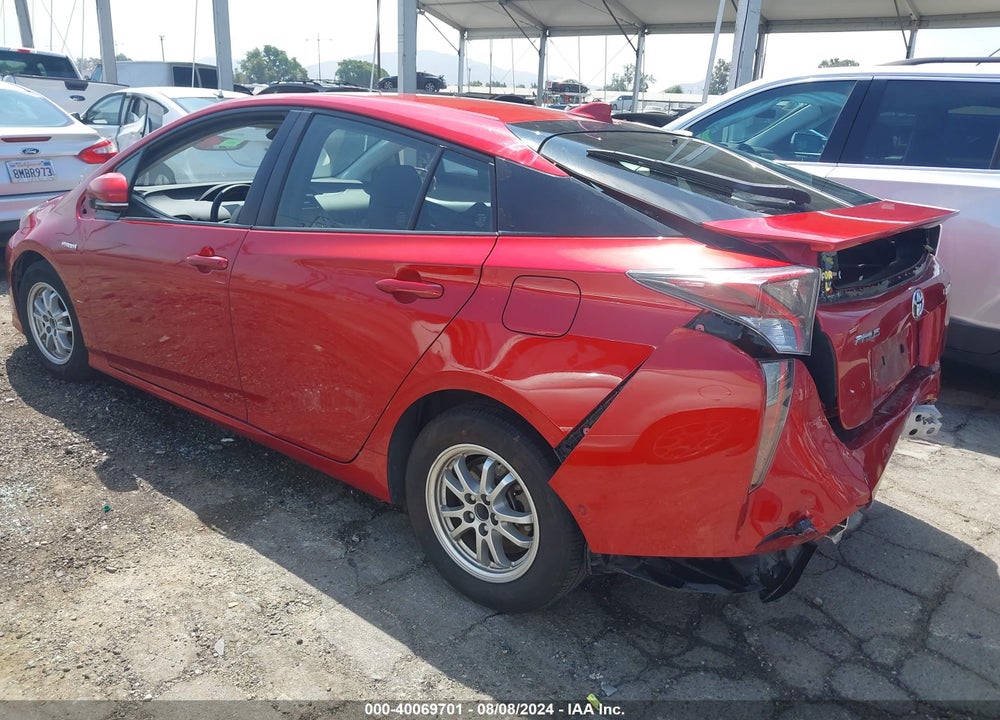 2018 TOYOTA PRIUS TWO VIN: JTDKBRFU7J3060116