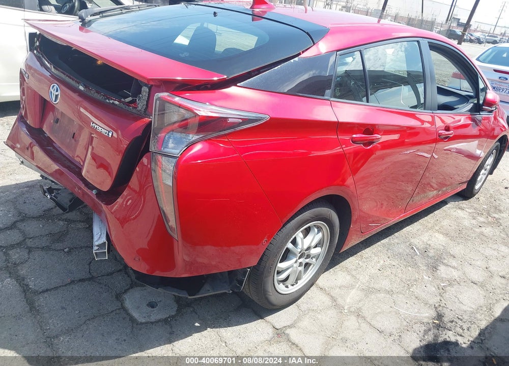 2018 TOYOTA PRIUS TWO VIN: JTDKBRFU7J3060116