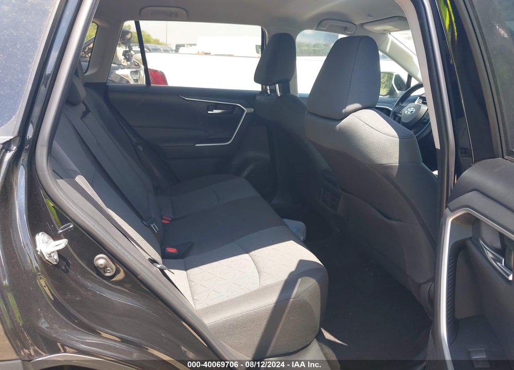 2024 TOYOTA RAV4 XLE VIN: 2T3W1RFV4RC280935