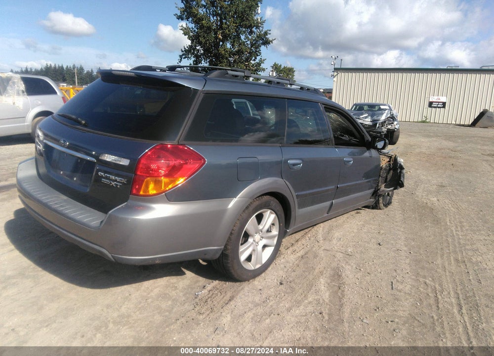 2005 SUBARU OUTBACK 2.5XT LIMITED VIN: 4S4BP67C854379025