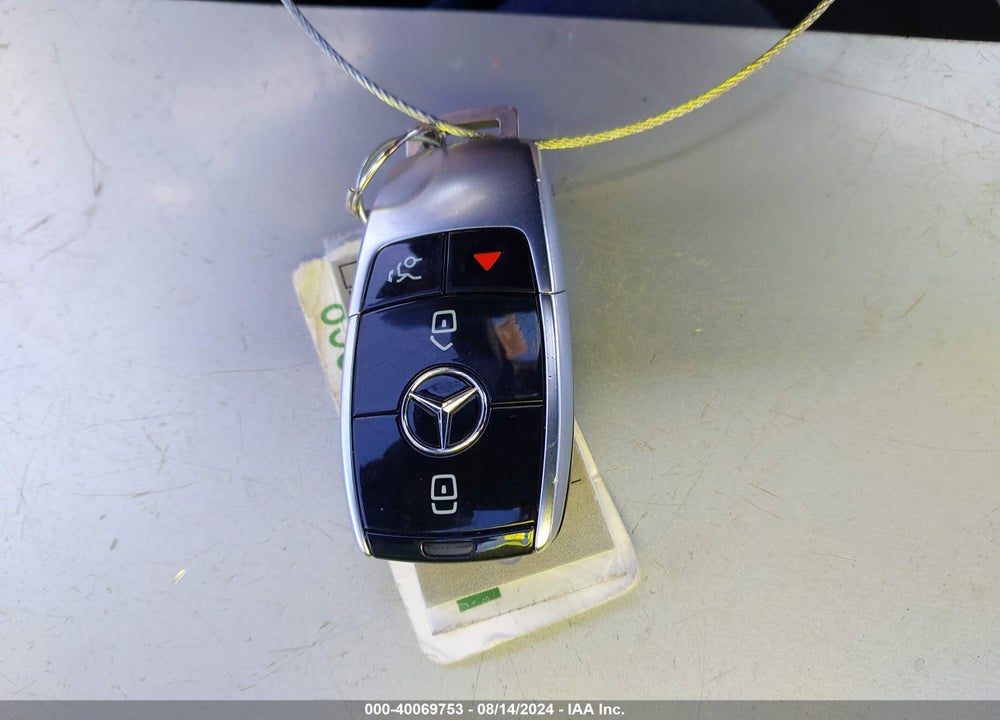 2018 MERCEDES-BENZ E 300 VIN: WDDZF4JB0JA333815