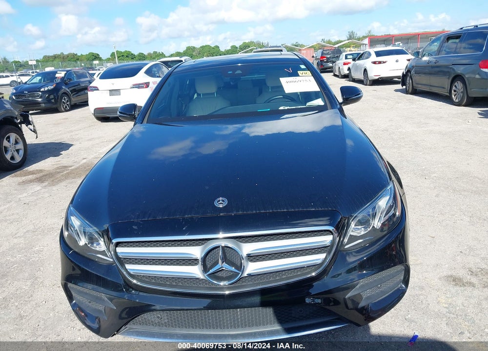 2018 MERCEDES-BENZ E 300 VIN: WDDZF4JB0JA333815
