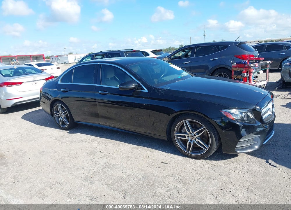 2018 MERCEDES-BENZ E 300 VIN: WDDZF4JB0JA333815