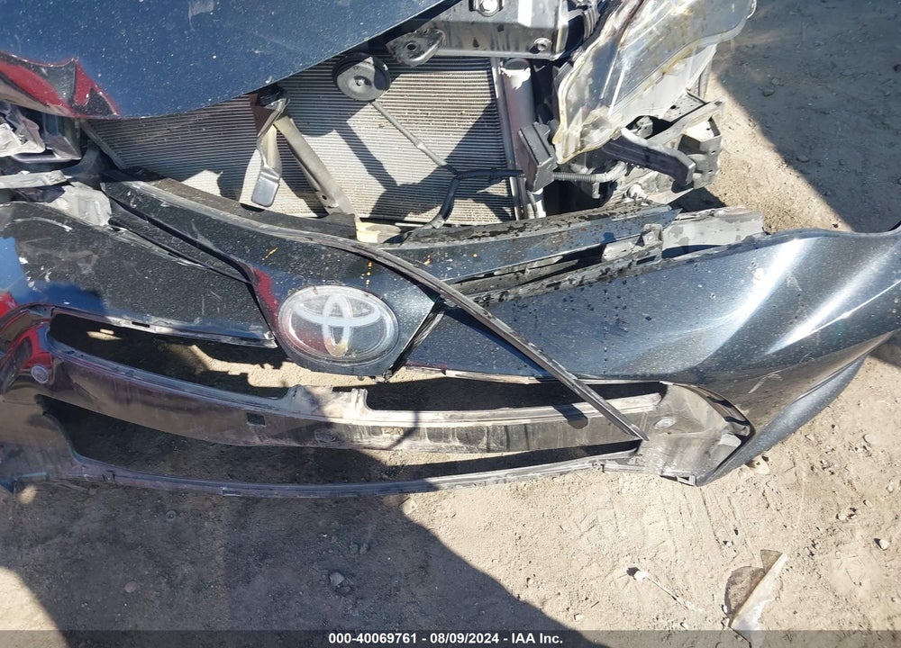 2018 TOYOTA COROLLA SE VIN: 2T1BURHE3JC107200