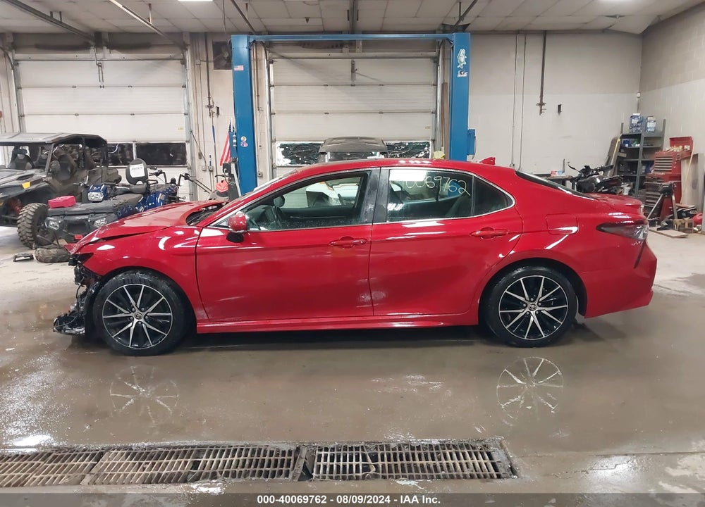 2021 TOYOTA CAMRY SE AWD VIN: 4T1G11BK6MU044370