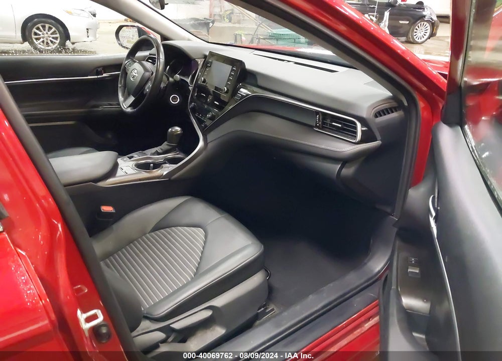 2021 TOYOTA CAMRY SE AWD VIN: 4T1G11BK6MU044370