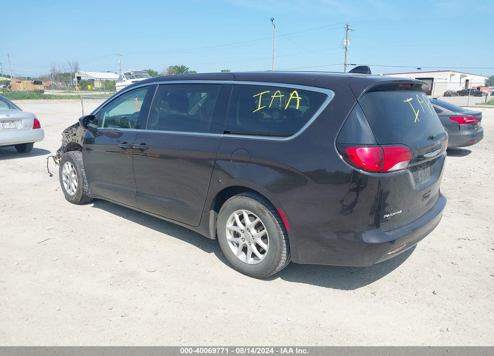 2017 CHRYSLER PACIFICA TOURING VIN: 2C4RC1DGXHR525449