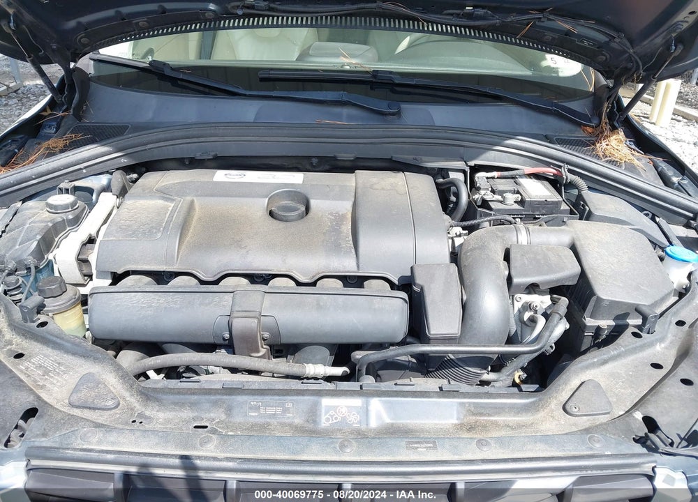 2010 VOLVO XC60 3.2 VIN: YV4982DL0A2122876
