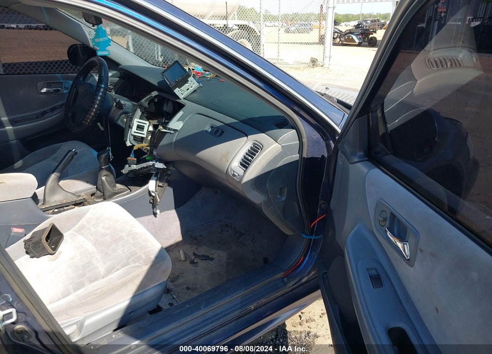 2002 HONDA ACCORD 2.3 EX VIN: JHMCG55672C022063
