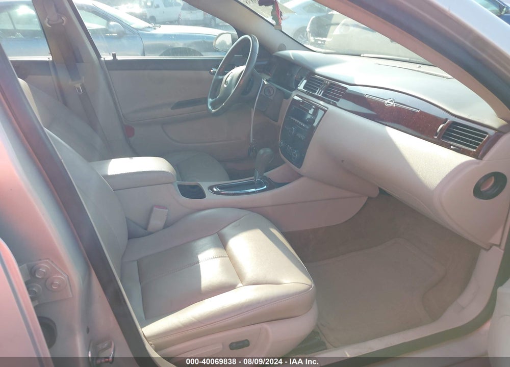 2008 CHEVROLET IMPALA LTZ VIN: 2G1WU583689200434