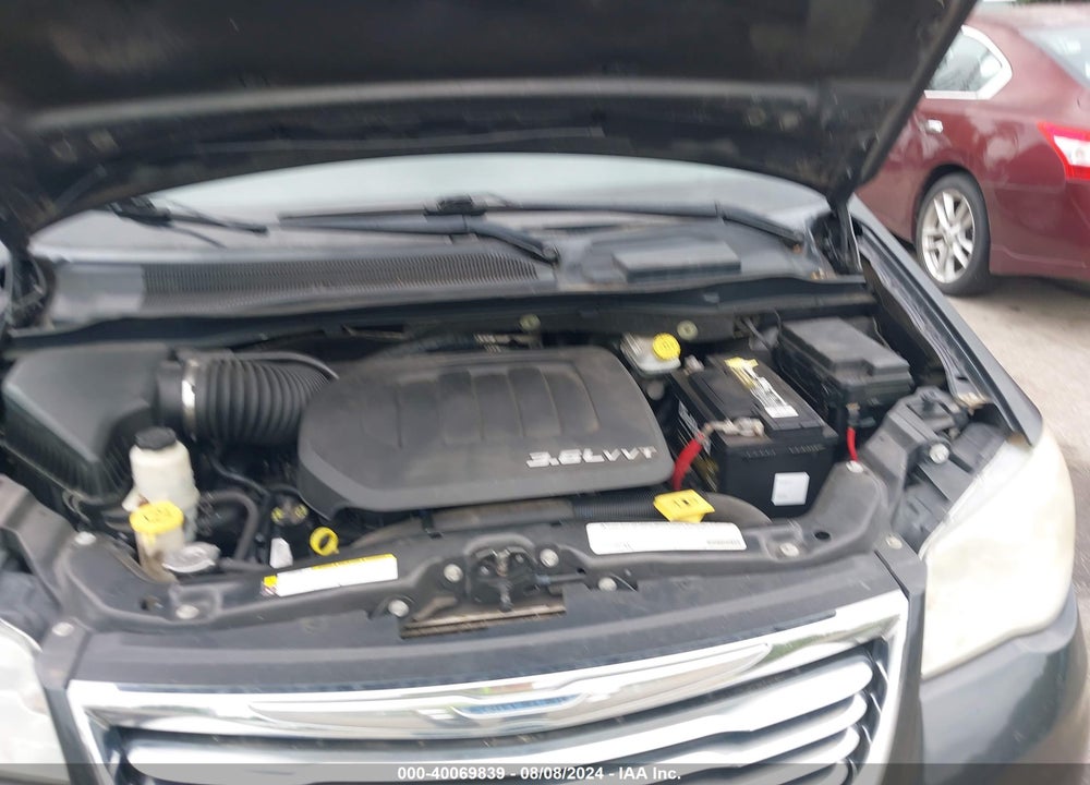 2011 CHRYSLER TOWN & COUNTRY TOURING VIN: 2A4RR5DG8BR650201