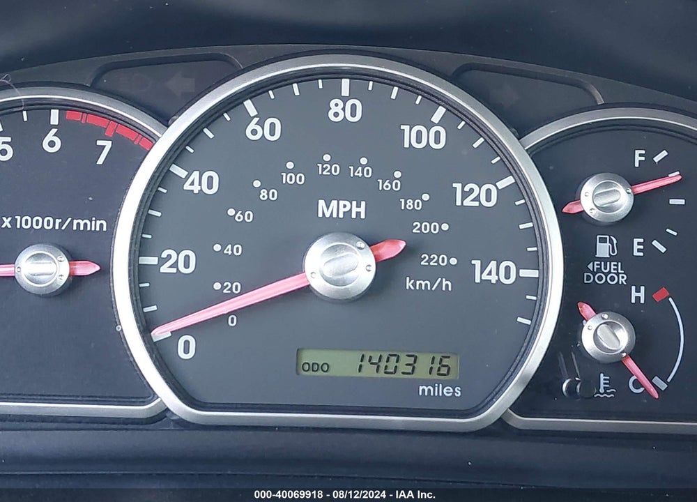 2004 MITSUBISHI ENDEAVOR XLS VIN: 4A4MN31S84E046102