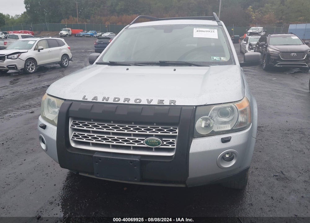 2008 LAND ROVER LR2 SE VIN: SALFS24N48H031778