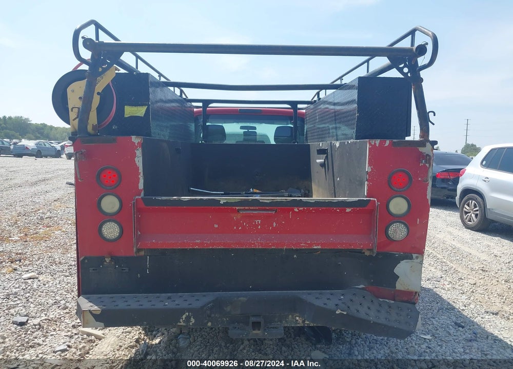 2015 FORD F-350 CHASSIS VIN: 1FDRF3E69FEA35602