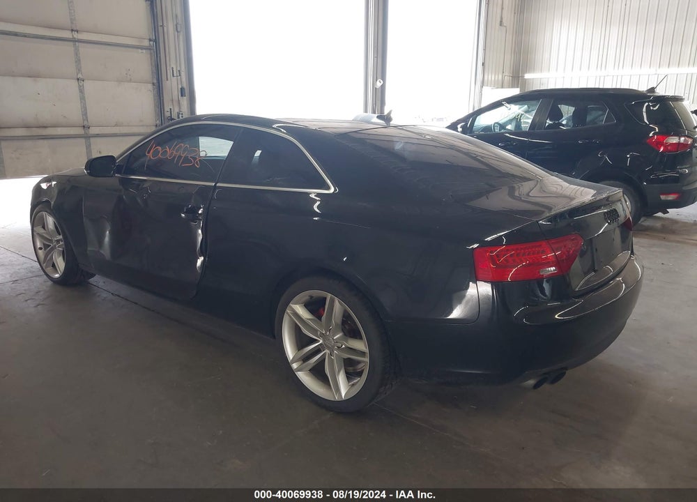2013 AUDI A5 2.0T PREMIUM VIN: WAULFAFR4DA040179