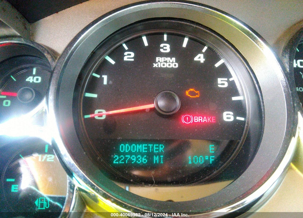 2012 CHEVROLET SILVERADO 1500 LT VIN: 3GCPKSE78CG104214