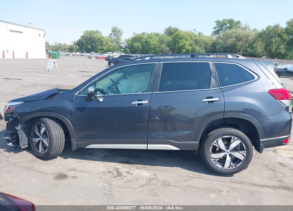 2019 SUBARU FORESTER TOURING VIN: JF2SKAWCXKH545722