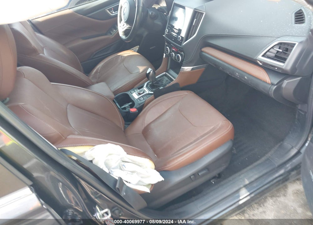 2019 SUBARU FORESTER TOURING VIN: JF2SKAWCXKH545722