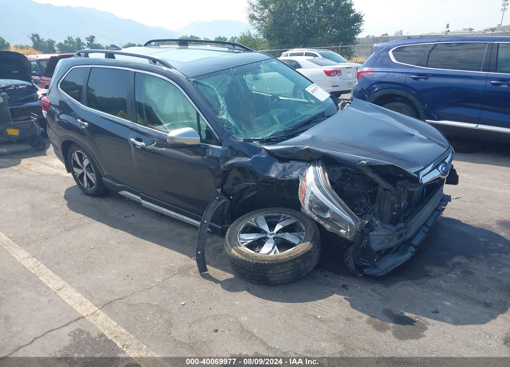 2019 SUBARU FORESTER TOURING VIN: JF2SKAWCXKH545722