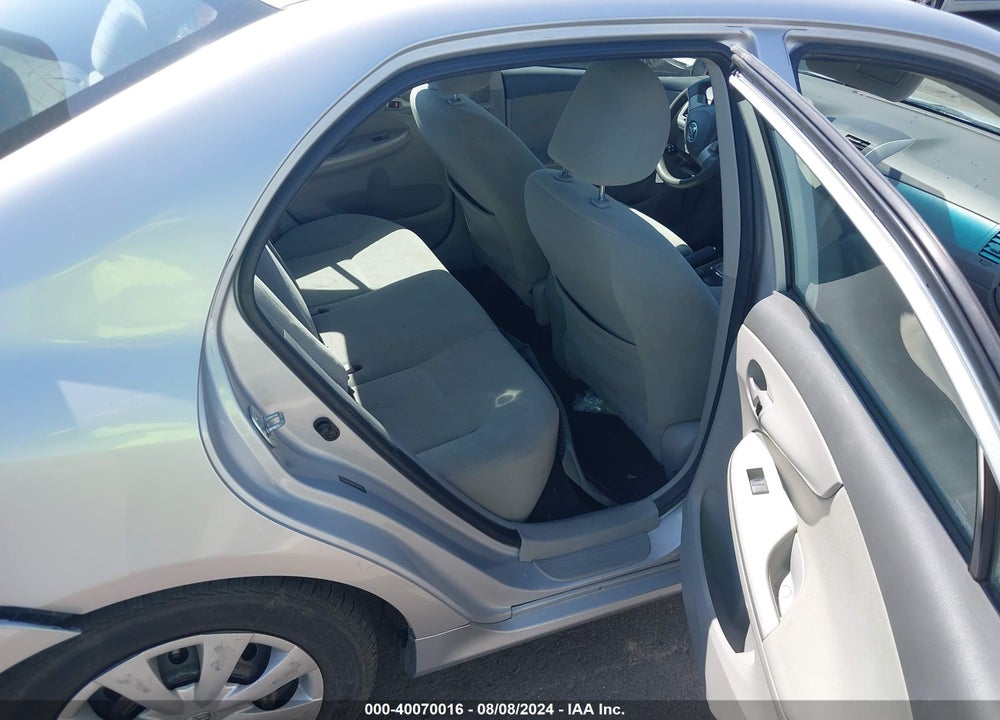 2010 TOYOTA COROLLA LE VIN: 1NXBU4EE0AZ286964