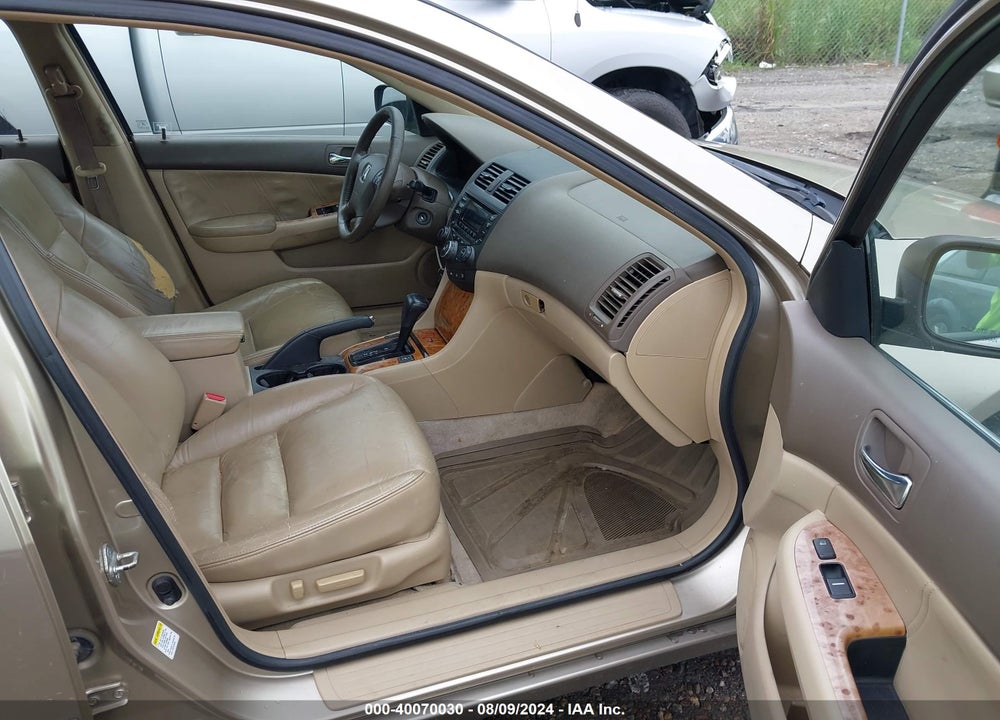 2003 HONDA ACCORD 3.0 EX VIN: 1HGCM66503A029909
