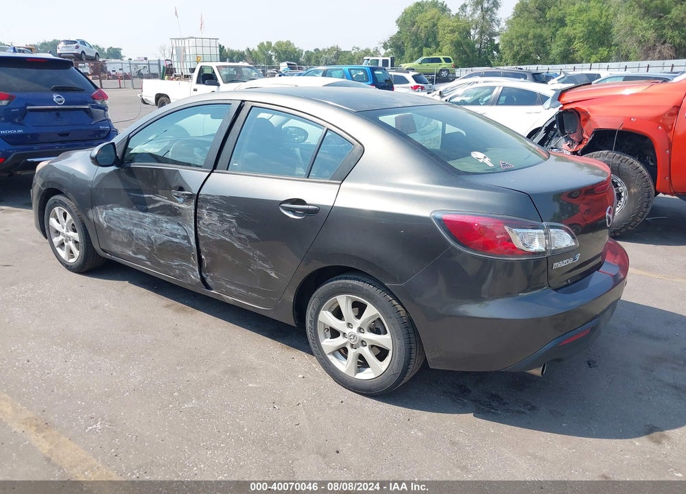 2010 MAZDA 3 I TOURING VIN: JM1BL1SFXA1300356