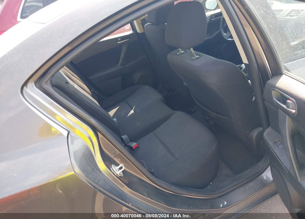 2010 MAZDA 3 I TOURING VIN: JM1BL1SFXA1300356