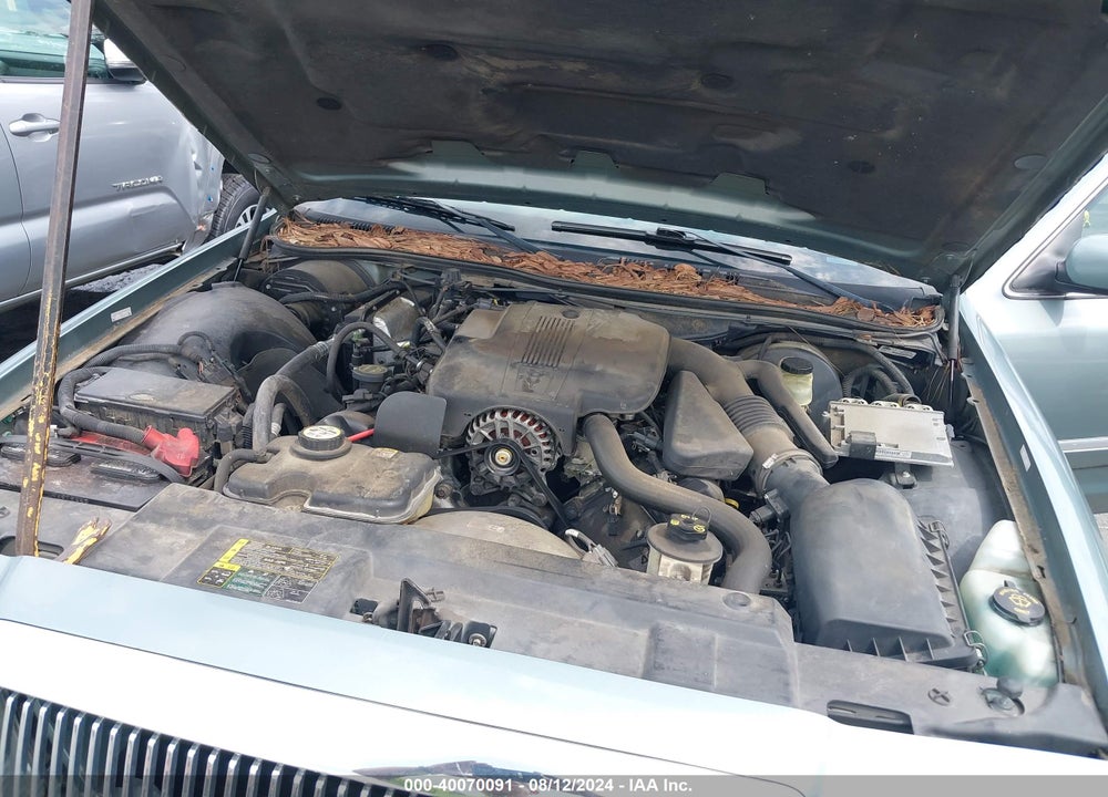 2005 MERCURY GRAND MARQUIS GS VIN: 2MEFM74W35X674365