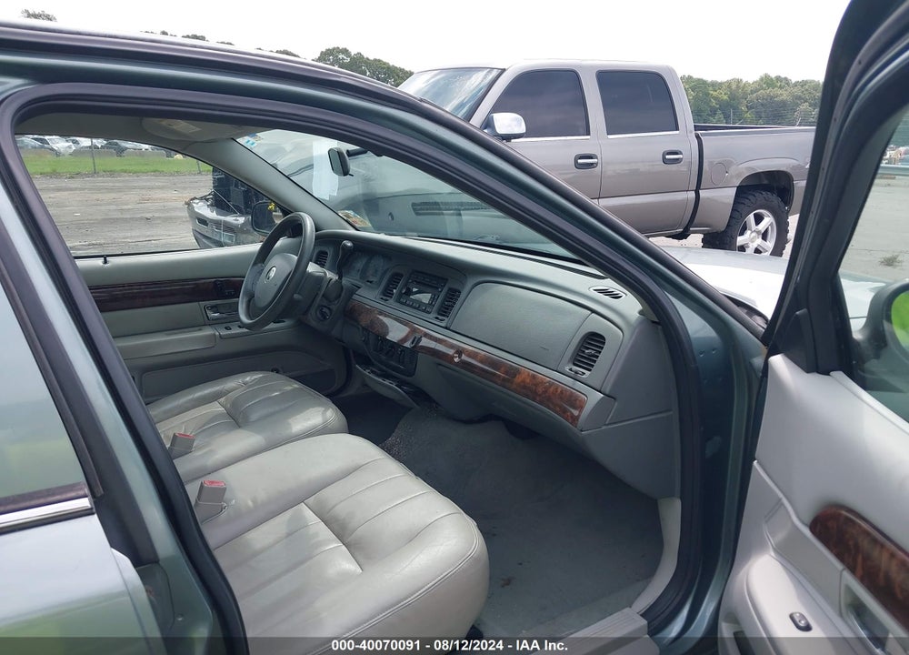 2005 MERCURY GRAND MARQUIS GS VIN: 2MEFM74W35X674365