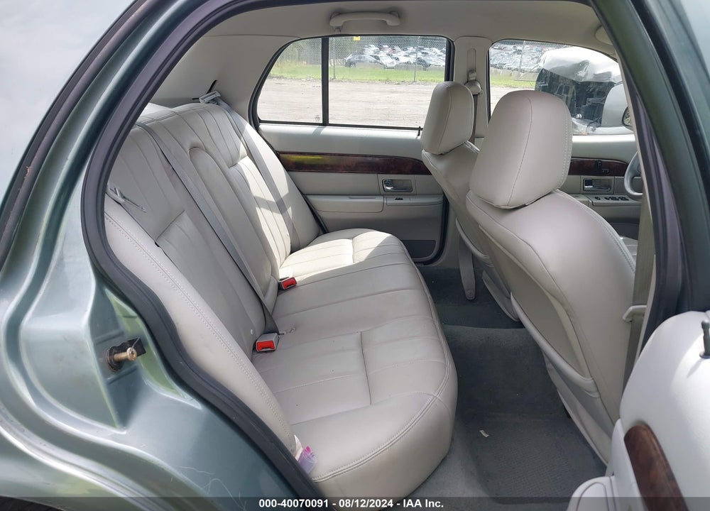 2005 MERCURY GRAND MARQUIS GS VIN: 2MEFM74W35X674365