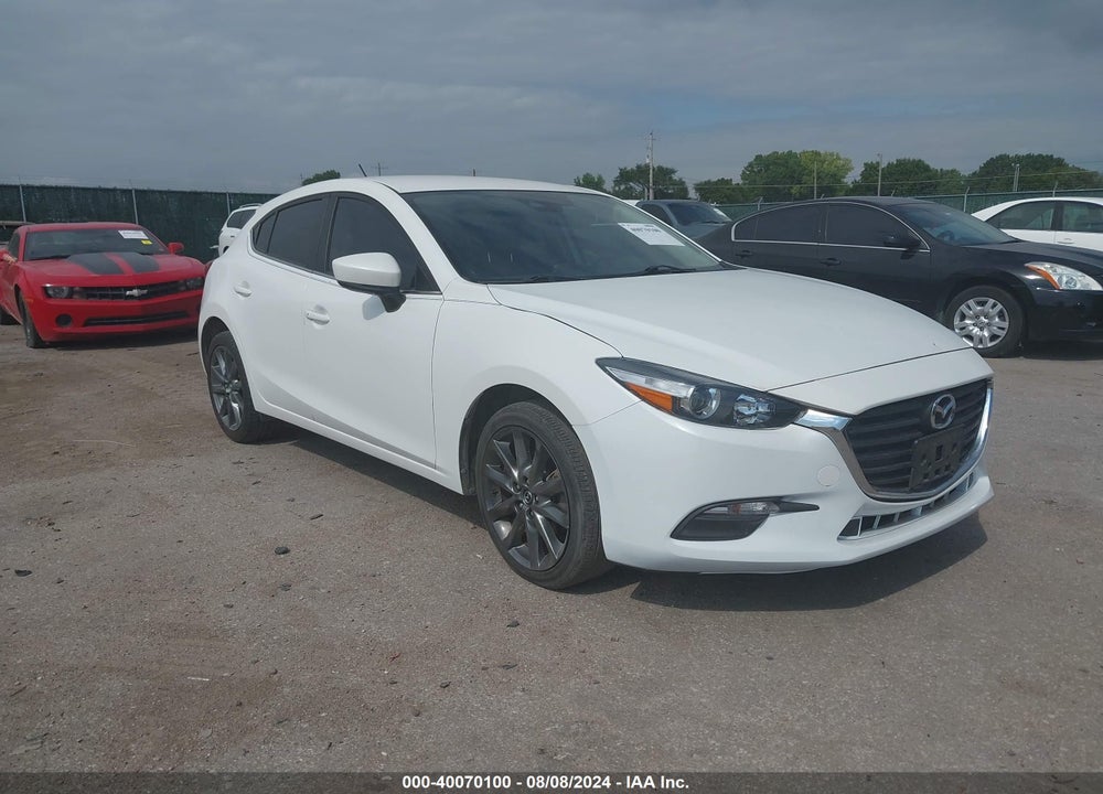 2018 MAZDA 3 TOURING VIN: 3MZBN1L31JM270288