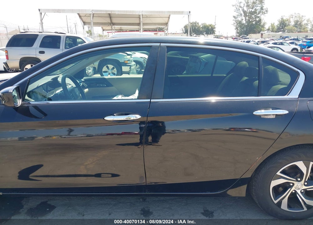 2017 HONDA ACCORD LX VIN: 1HGCR2F32HA258849