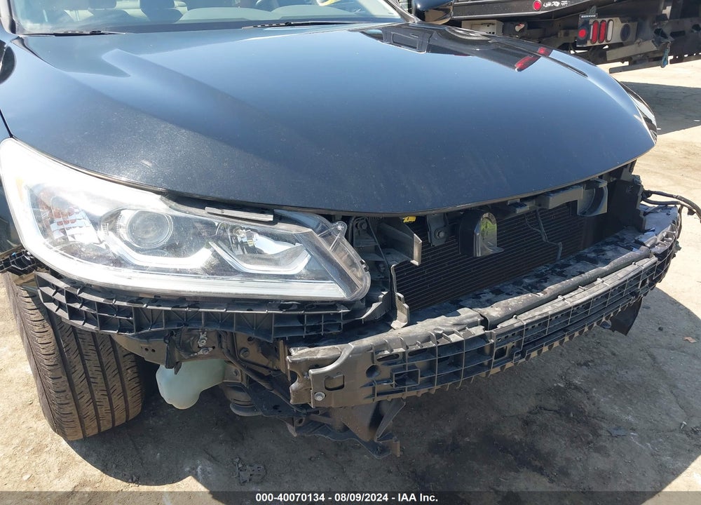 2017 HONDA ACCORD LX VIN: 1HGCR2F32HA258849